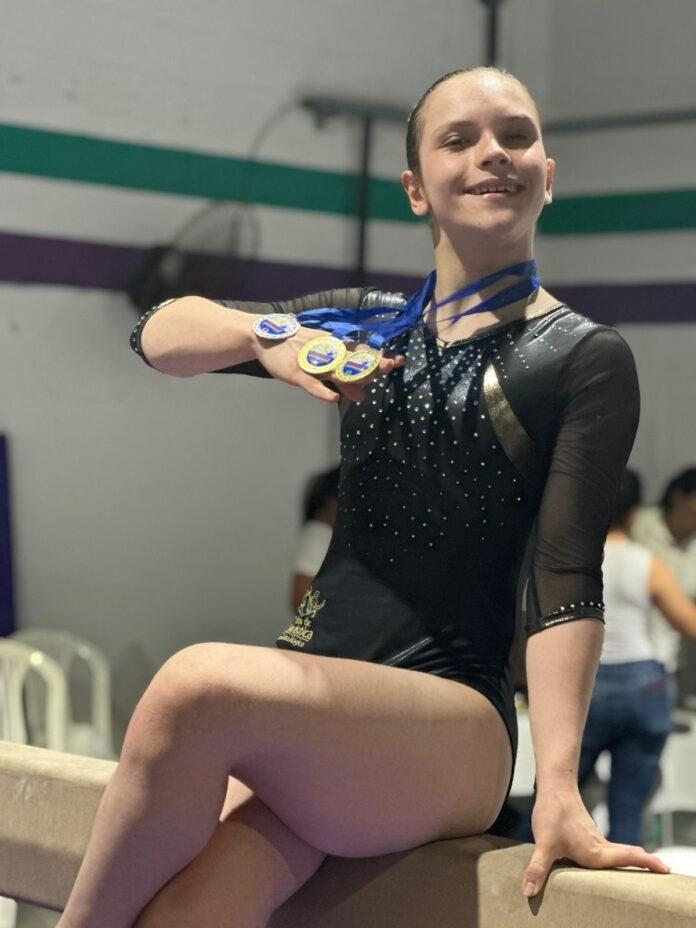 43bb28a2-0b8d-4790-bc65-535b0bb71401