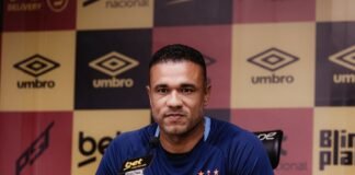 Roger Silva não é mais o técnico do Sport